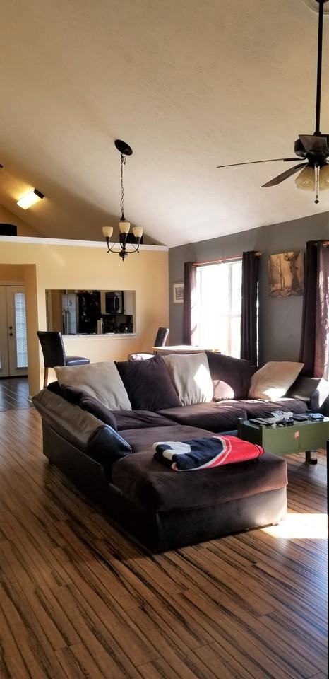 1000 Mansker Dr - Photo 2 of 13