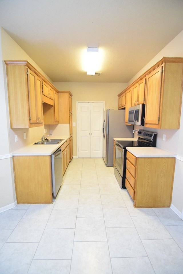 4 Buttercup Loop - Photo 3 of 18