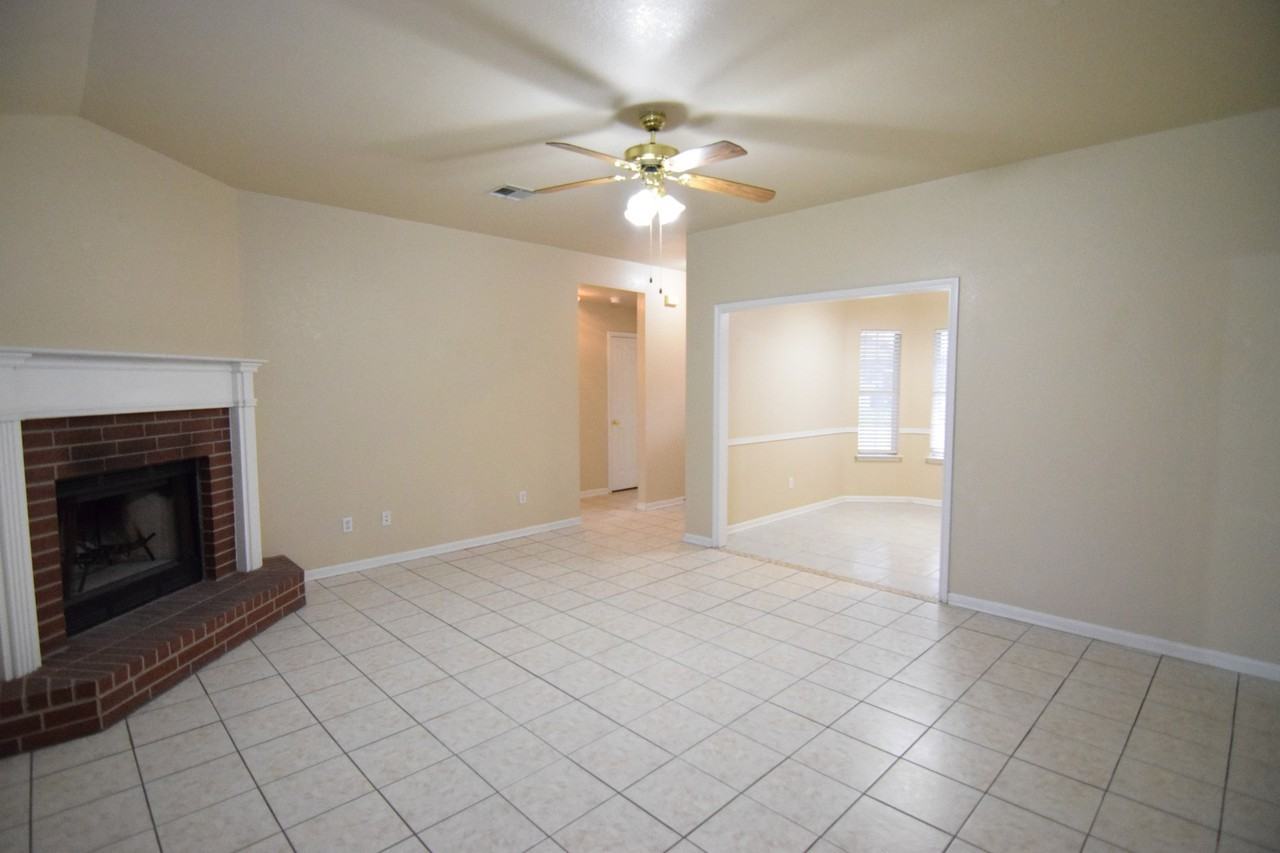 4 Buttercup Loop - Photo 7 of 18