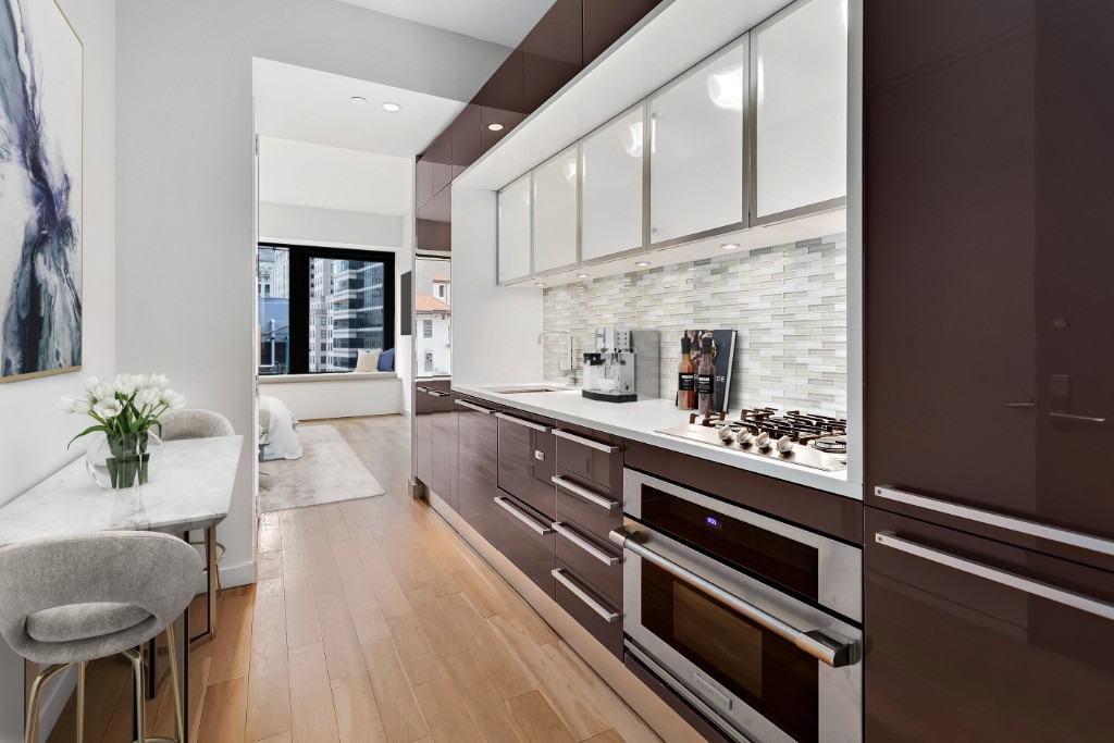 75 Wall St #32JJ - Photo 2 of 11