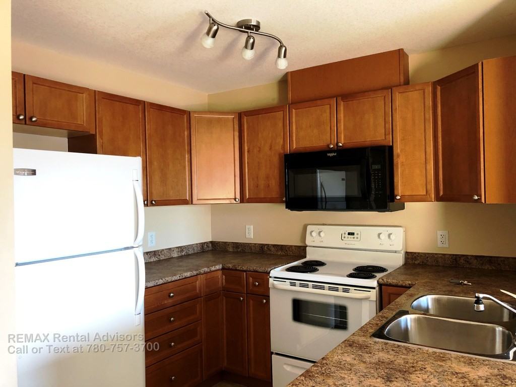 #307 4903 47 Ave - Photo 2 of 12