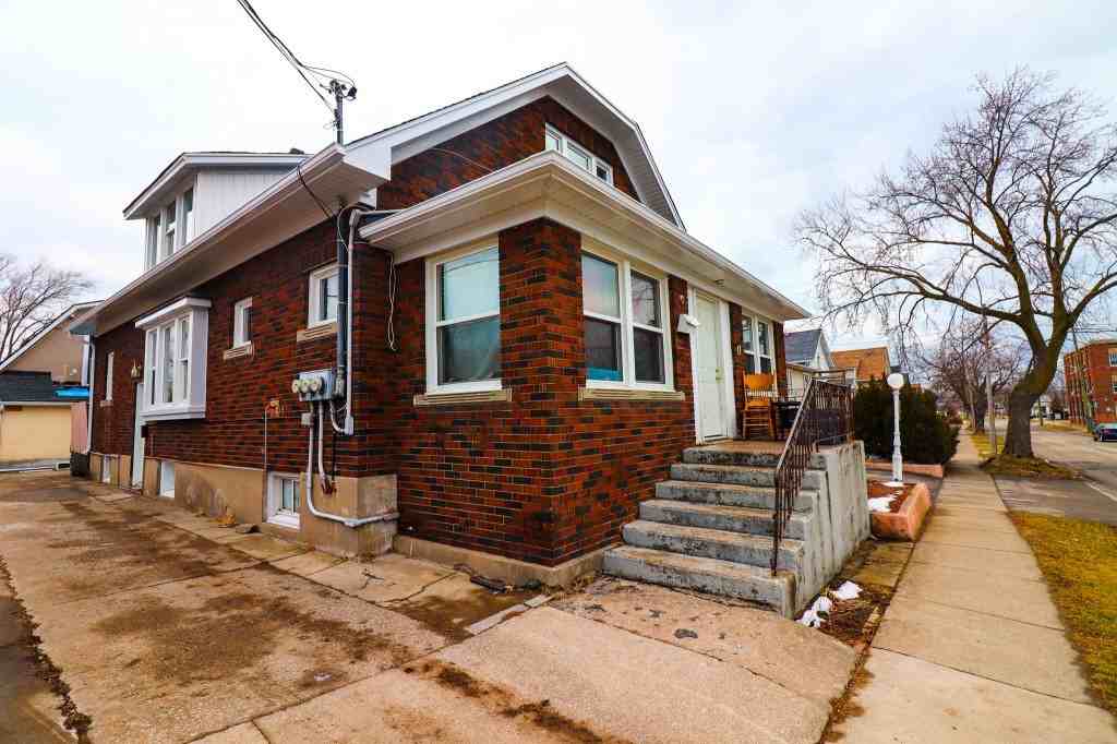 17 Page Street Apartments in Queenston, St. Catharines, ON L2R 4A4 Zumper