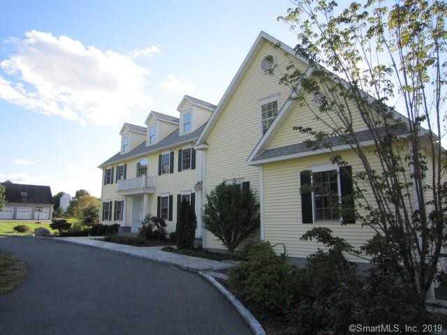 347 Woodhouse Avenue - Photo 2 of 39