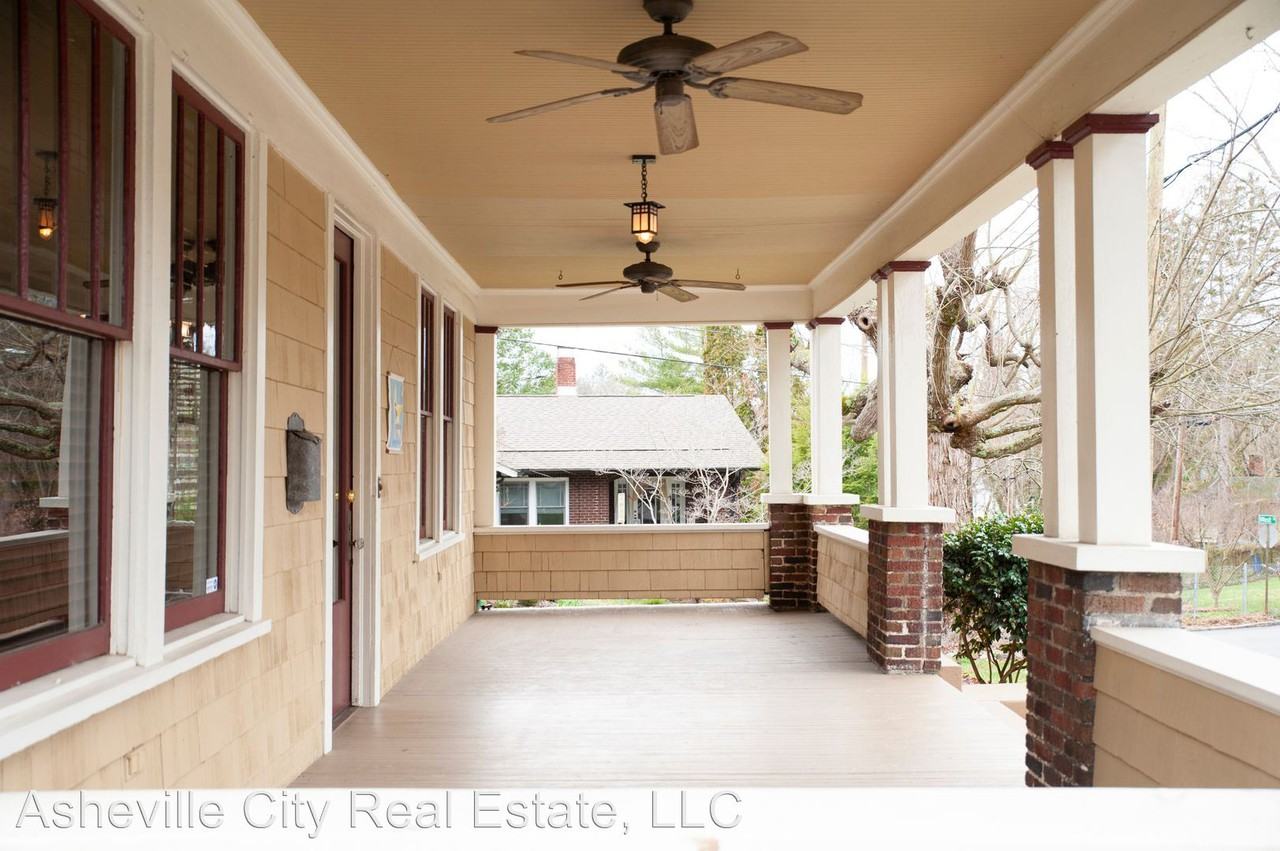 35 Hillside Street - Photo 3 of 26