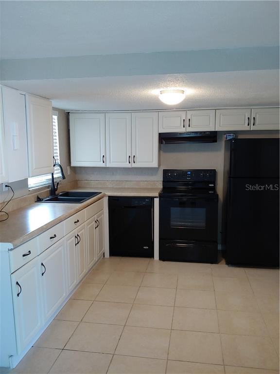9240 Sterling Lane - Photo 3 of 7