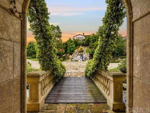 18441 Via Ambiente - Photo 2 of 25