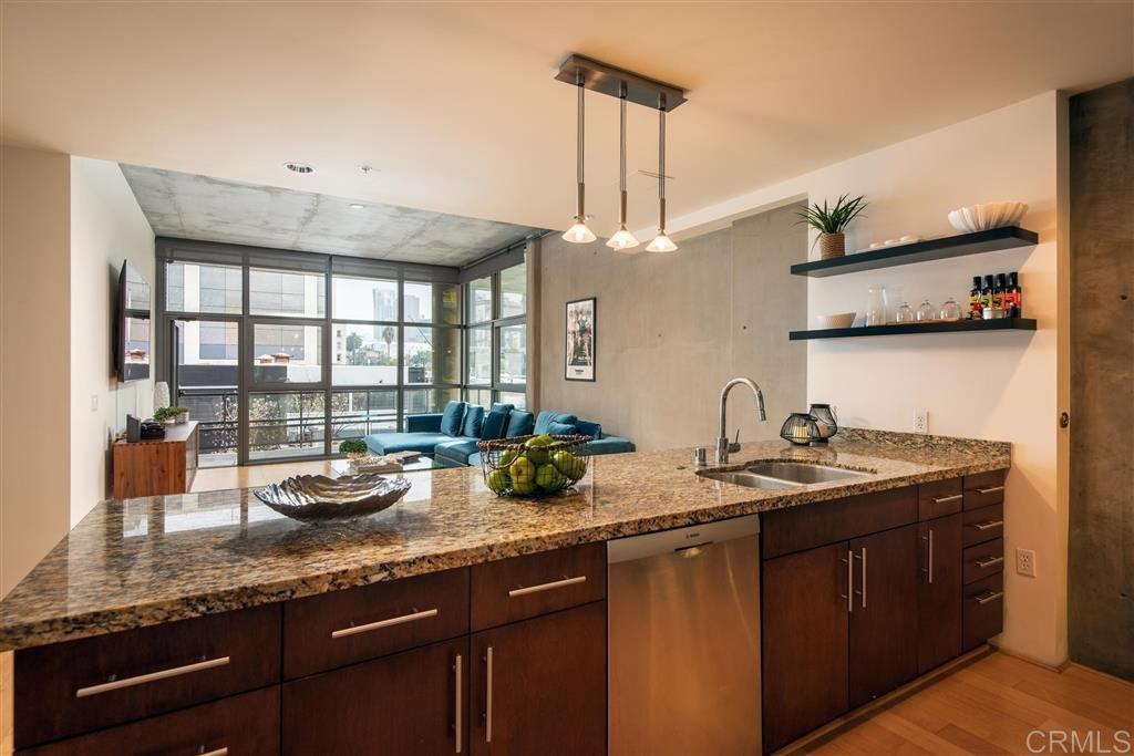 1494 Union 201 - Photo 3 of 25