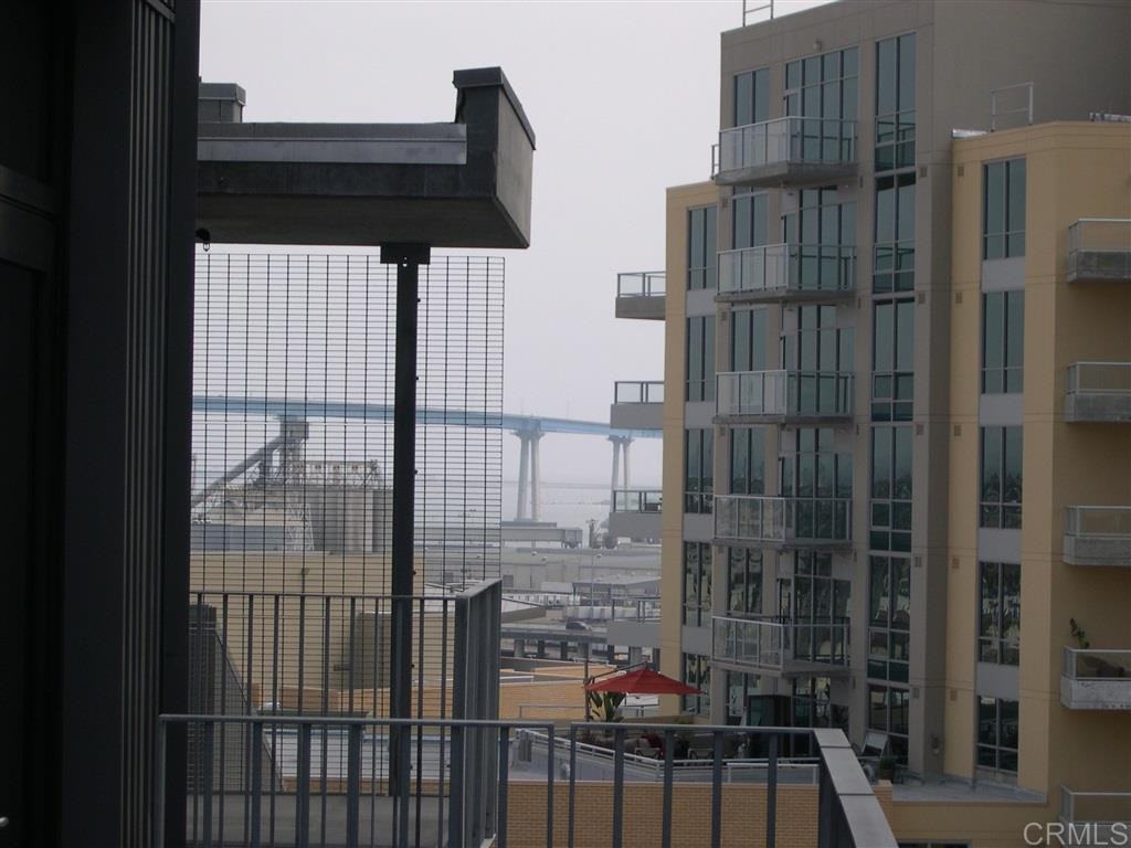 350 11th Ave 1126 - Photo 2 of 25