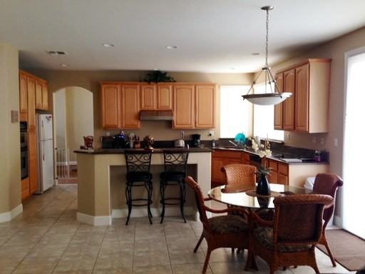 440 Venezian Ct - Photo 2 of 11