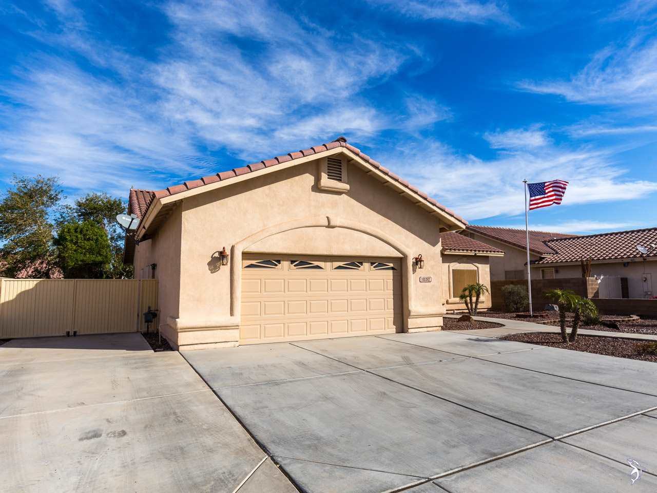 10392 E 39 Pl - Photo 2 of 20