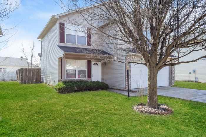 11101 Waterfield Lane - Photo 3 of 15