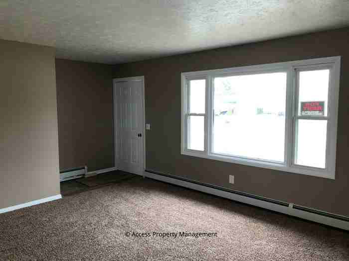 6551 Henry Street - Photo 2 of 24