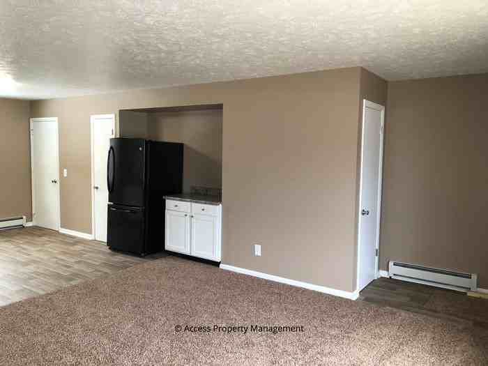 6551 Henry Street - Photo 3 of 24