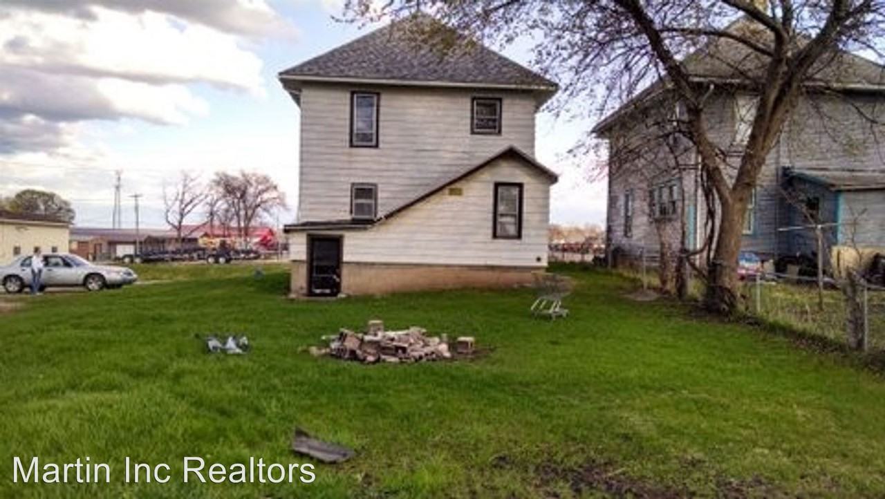 326 W. 14th St - Photo 2 of 16