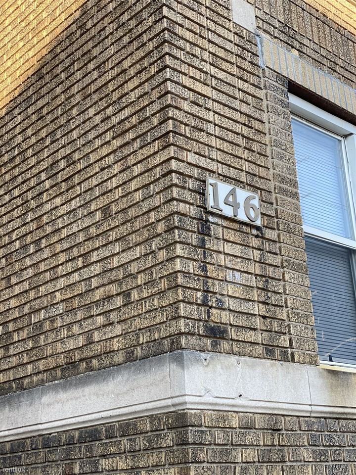 146 Manhattan Ave - Photo 3 of 9
