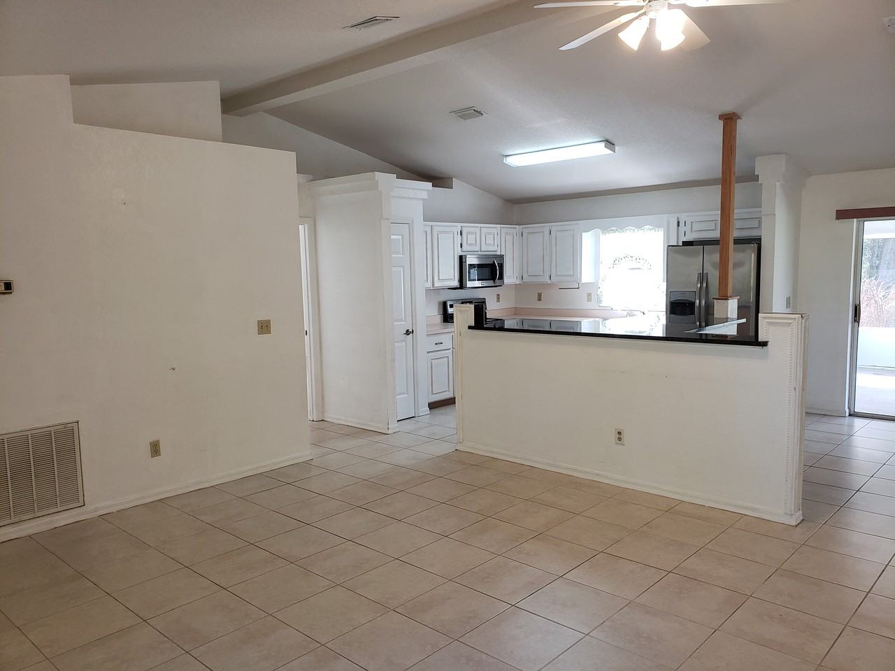 20517 Ne 114th Ave - Photo 2 of 13