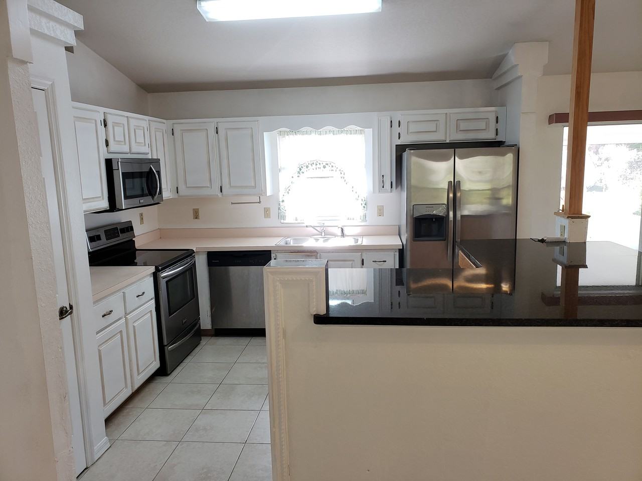 20517 Ne 114th Ave - Photo 3 of 13