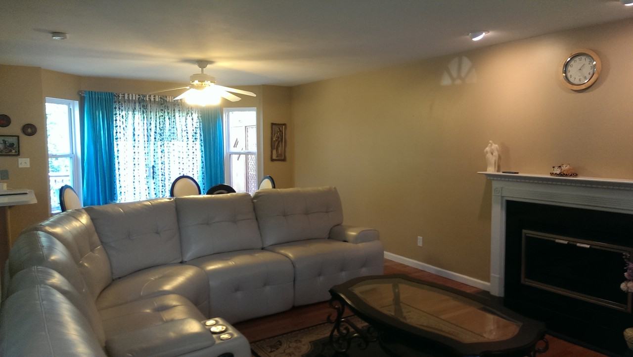 1321 Rockwood Forest Dr - Photo 2 of 15