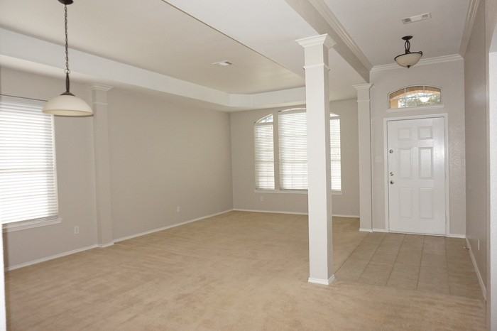 9528 Drovers View Trail - Photo 3 of 16