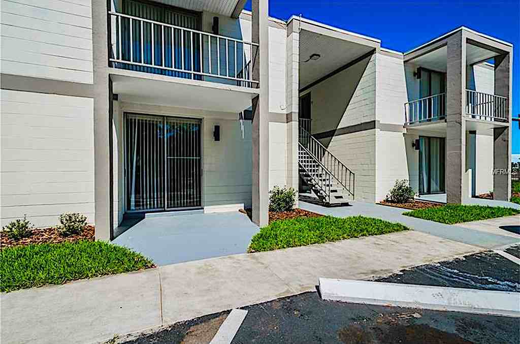 6001 South Dale Mabry Highway 4, Tampa, FL 33611 2 Bedroom Condo for