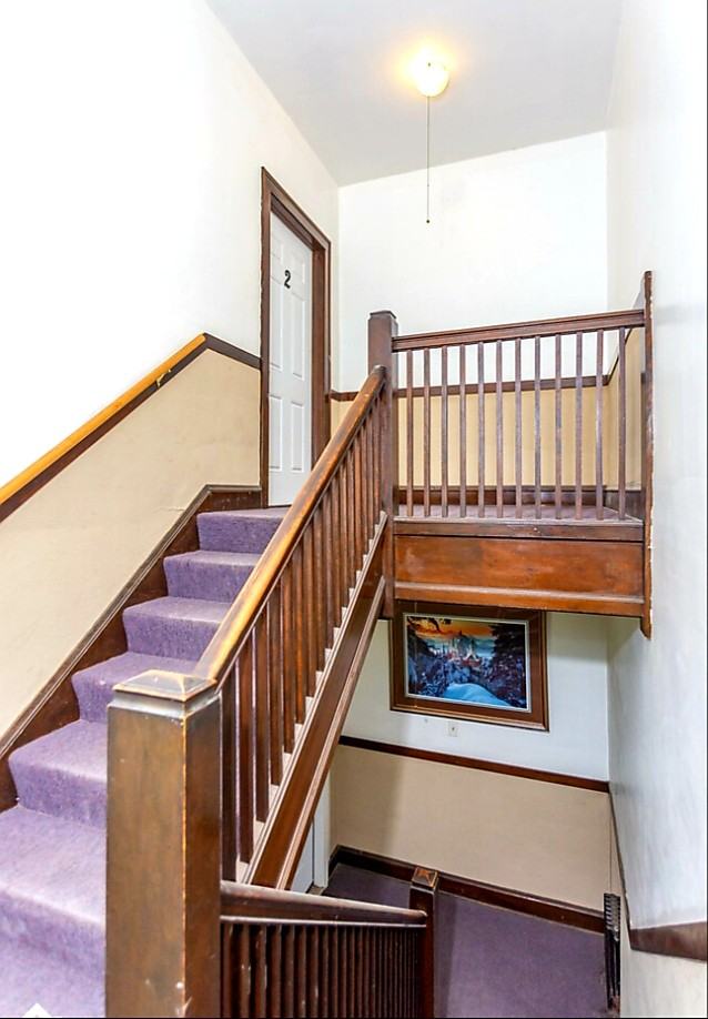 8226 South Vernon Avenue #2 - Photo 3 of 13