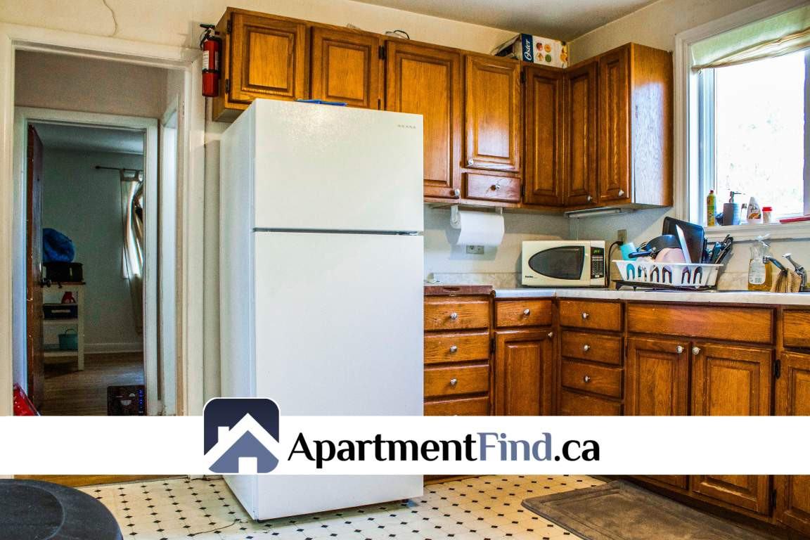 1157 Heron Road Apartments in Heron Park, Ottawa, ON K1V 6B3 Zumper