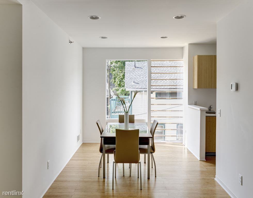 523 Packard St - Photo 2 of 7