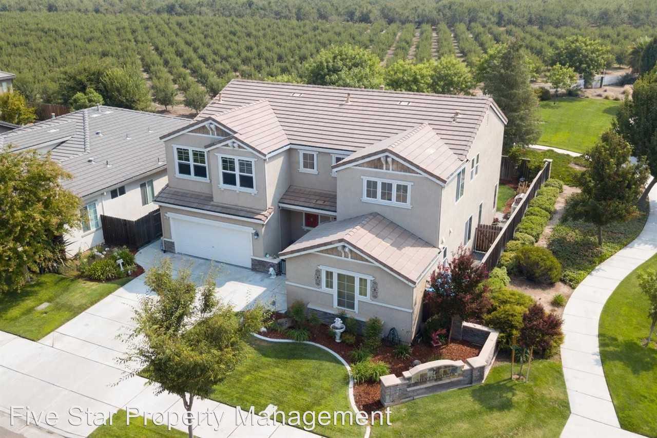 3394 Silverwood St - Photo 2 of 30