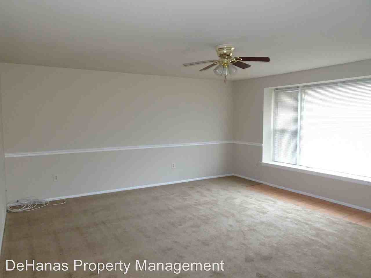 1922 Michael Rd - Photo 2 of 18