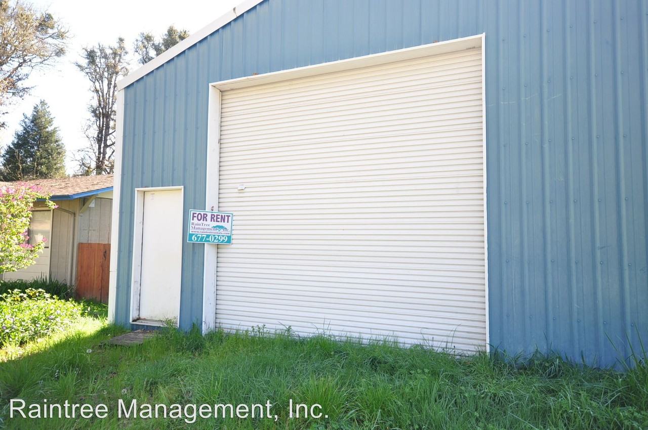 Lone Pine Ln - Photo 2 of 5