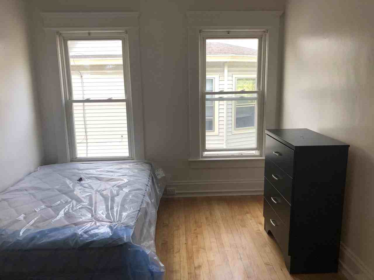 741-743 Maryland Ave - Photo 2 of 24