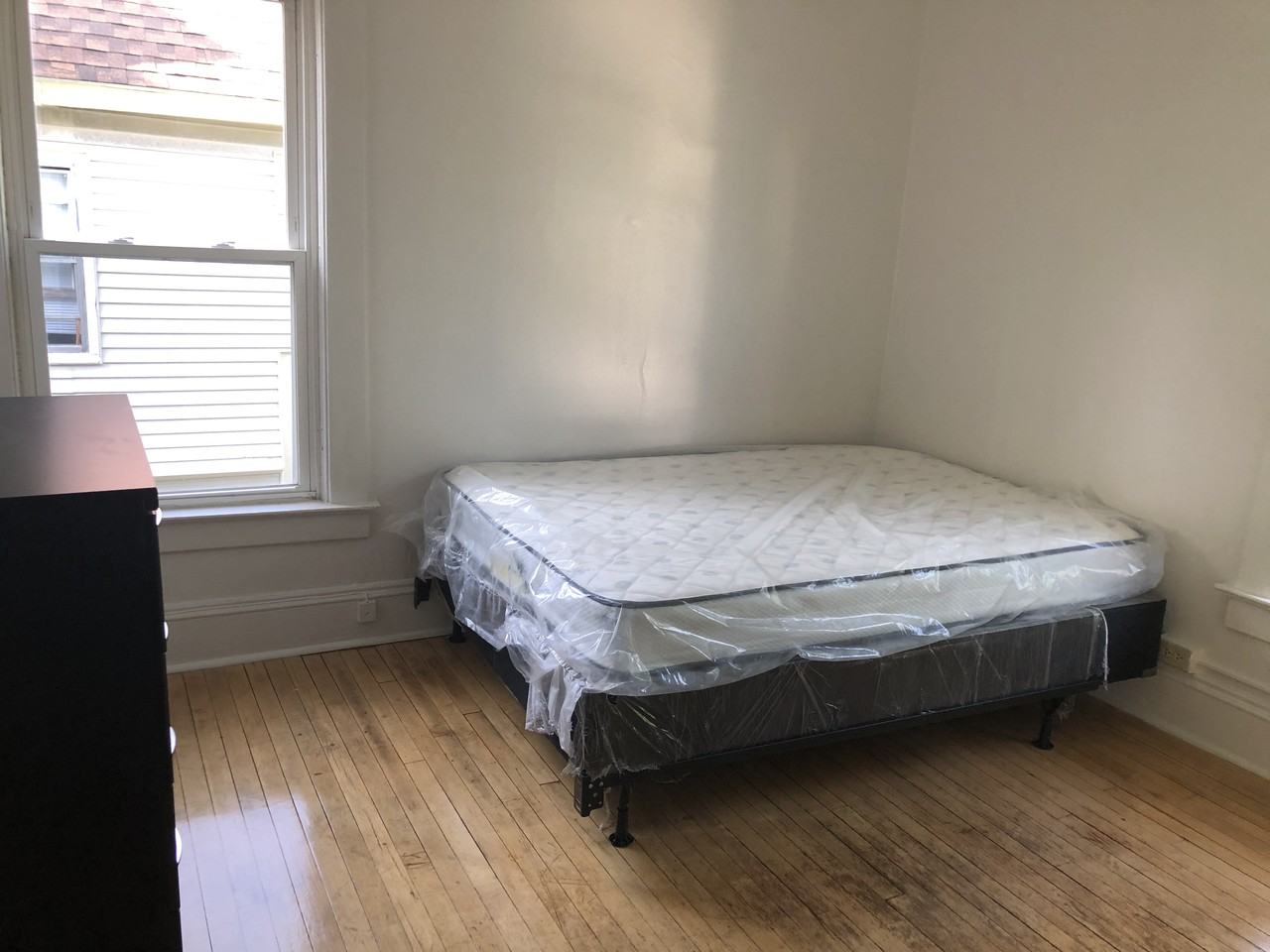 741-743 Maryland Ave - Photo 6 of 24