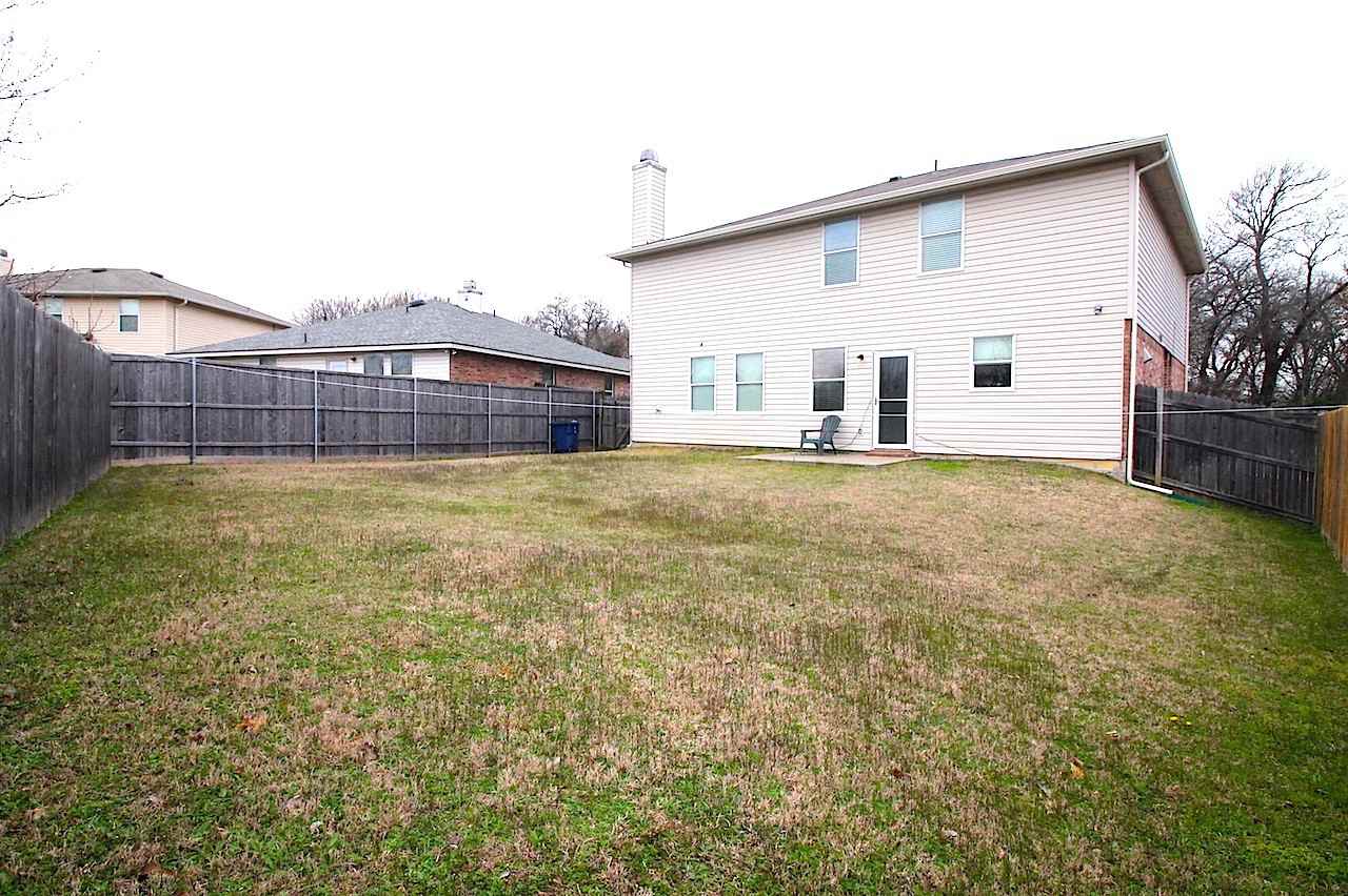 1312 Annalea Dr - Photo 2 of 14