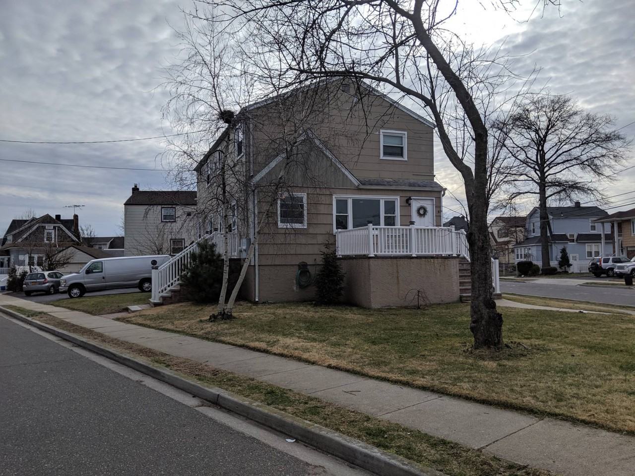 3 Morton Avenue - Photo 3 of 4