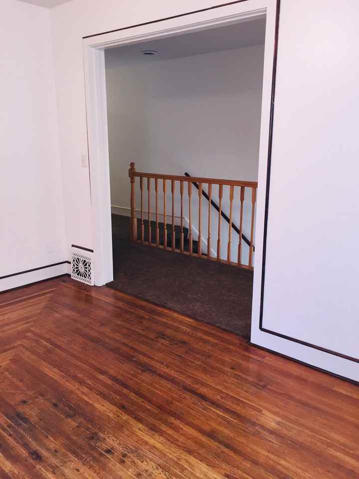 21 Lexington Avenue - Photo 3 of 10