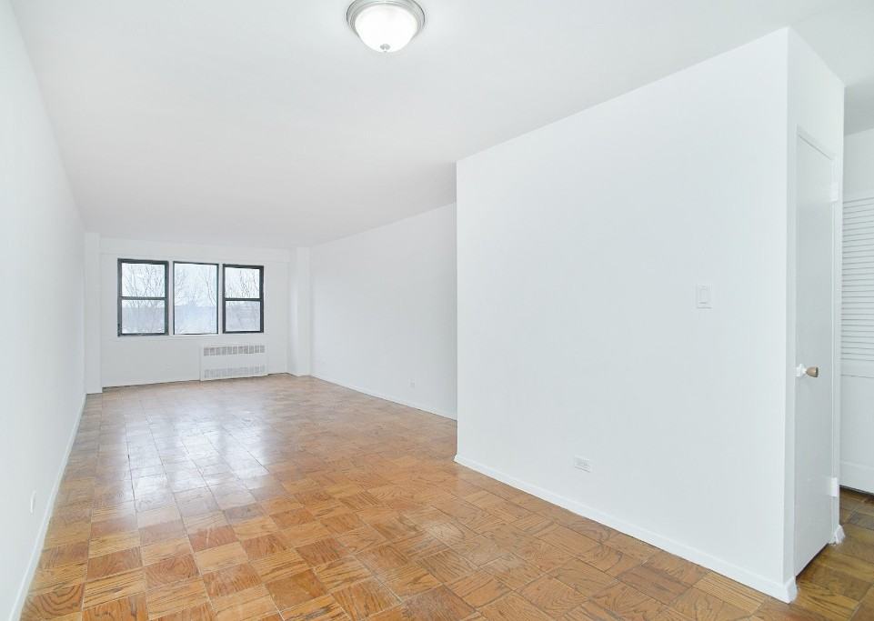 1169 Ocean Ave. #10A