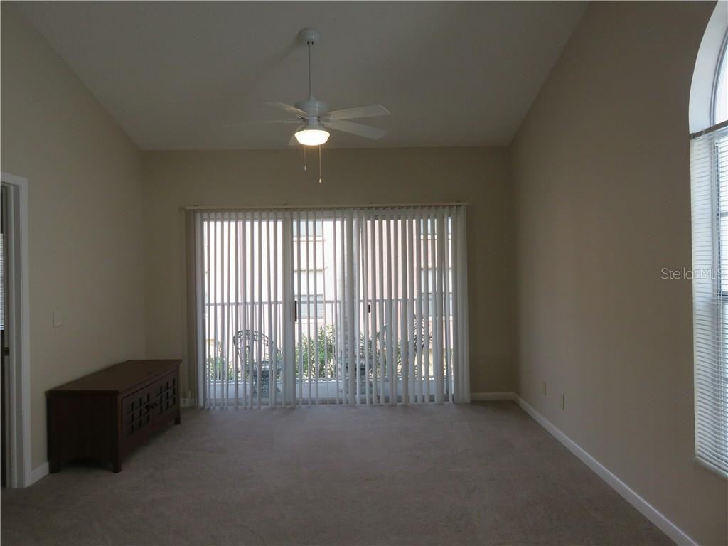 19717 Gulf Blvd - Photo 2 of 8