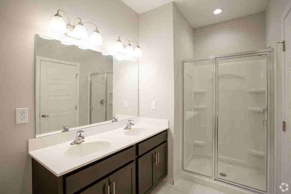 CRESSON HILL APARTMENTS - Photo 2 of 12
