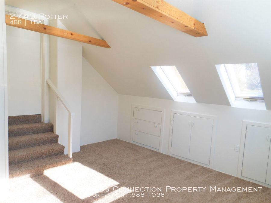 2743 Potter St - Photo 3 of 8
