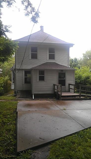 3818 E 11th St - Photo 2 of 14