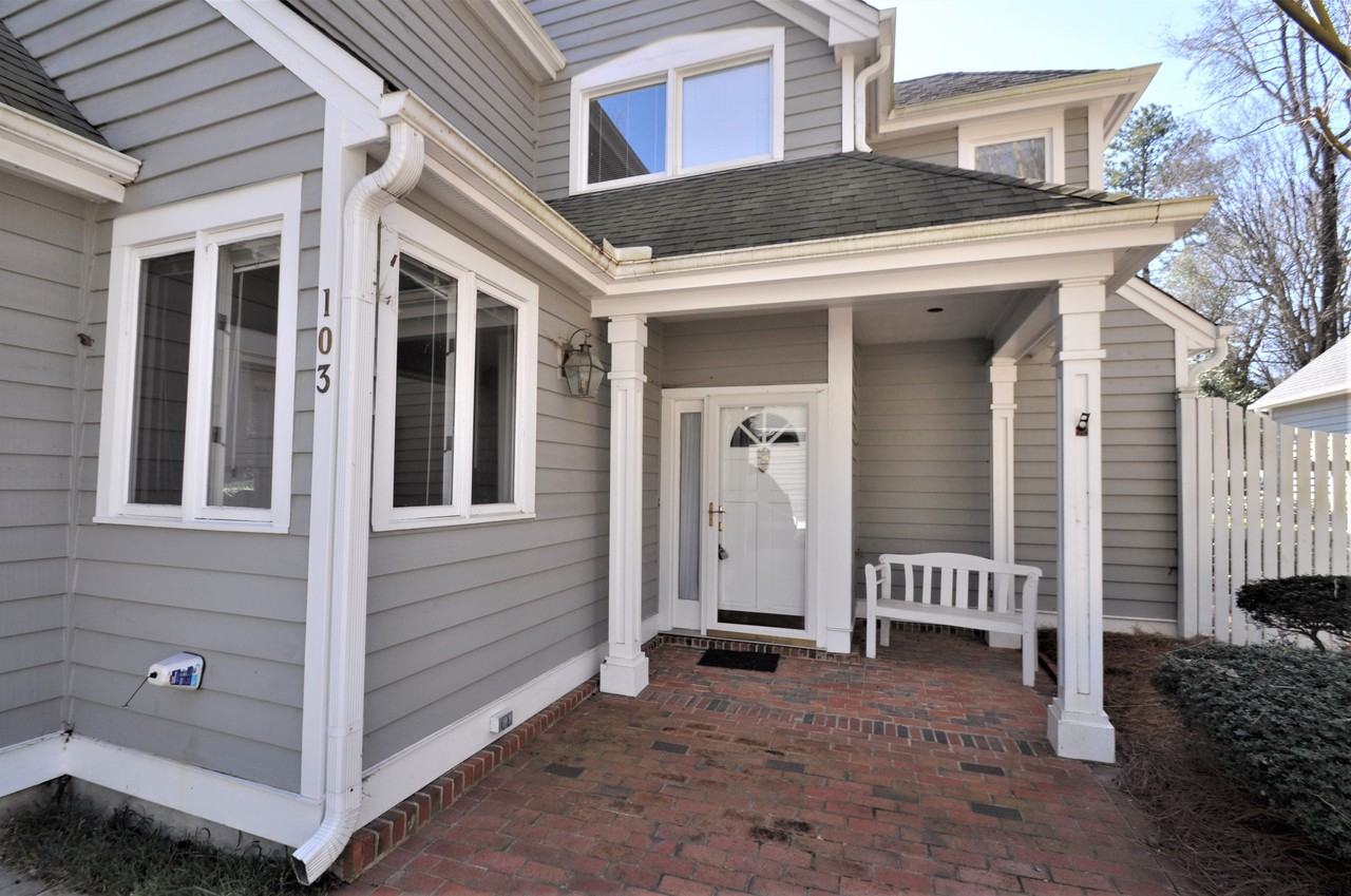 103 Kemper Ln - Photo 2 of 48