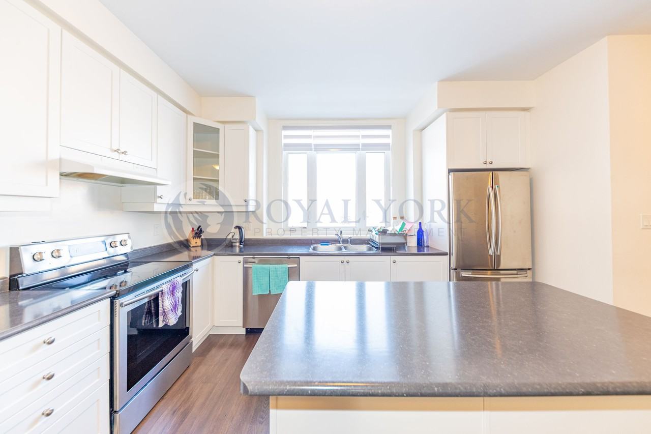 88 Longshore Way - Photo 2 of 21