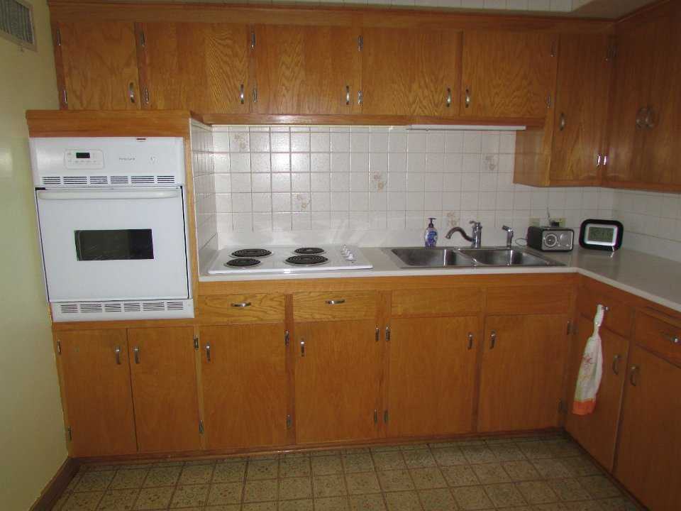 1730 Fremont Ave - Photo 3 of 8