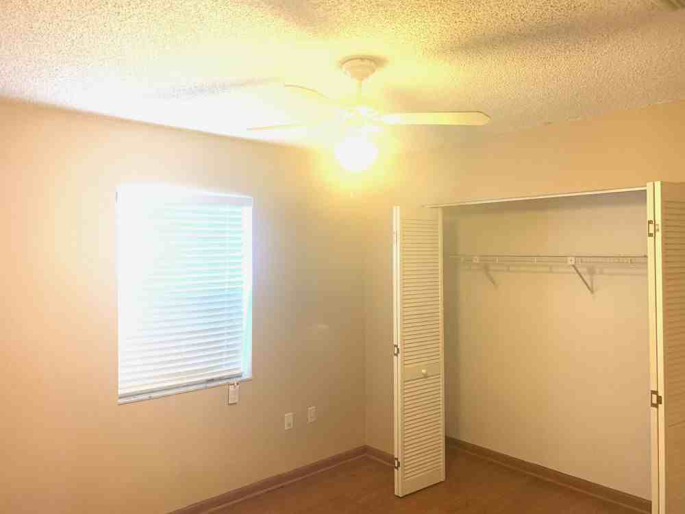 15160 Southwest 128th Avenue - Photo 2 of 12