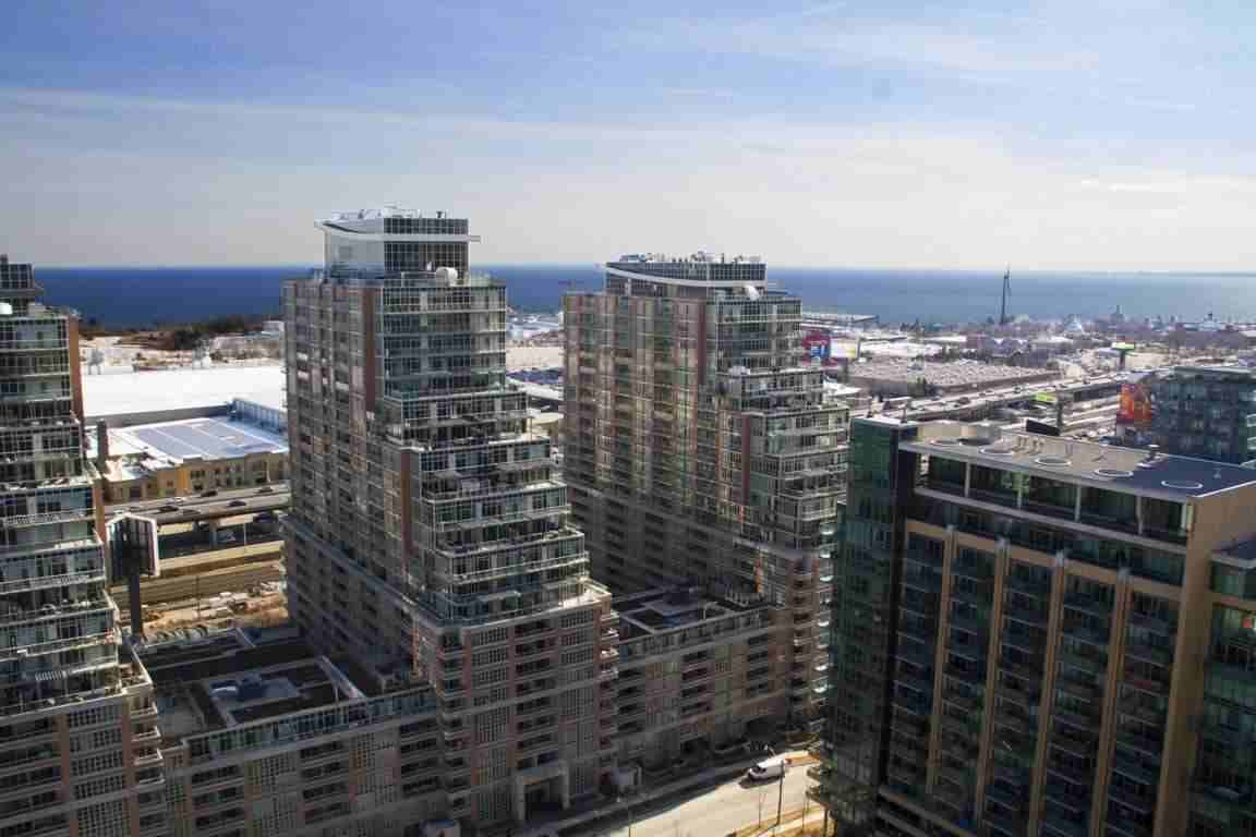 80 Western Battery Road