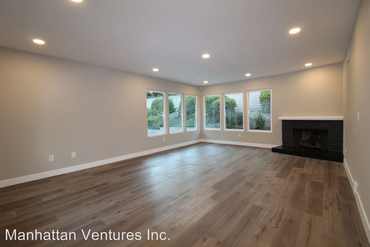 1541 Greenbriar Road - Photo 3 of 27