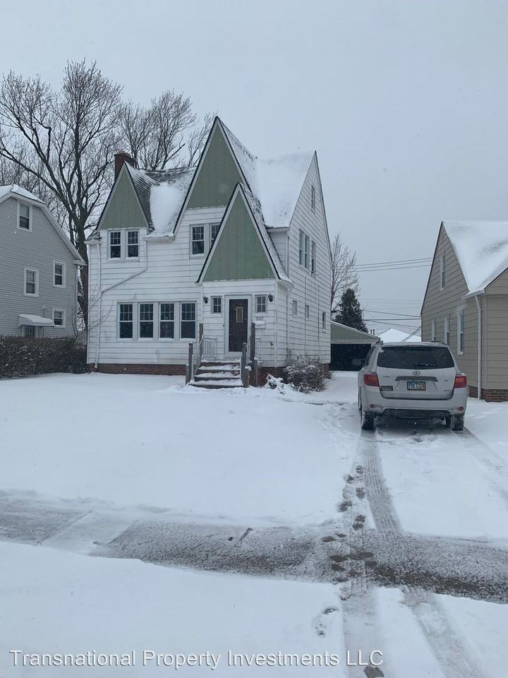 10615 South Highland Ave - Photo 2 of 19