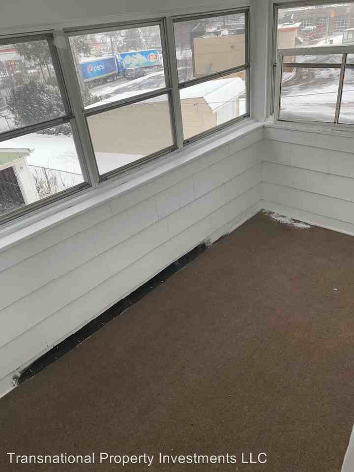 10615 South Highland Ave - Photo 3 of 19