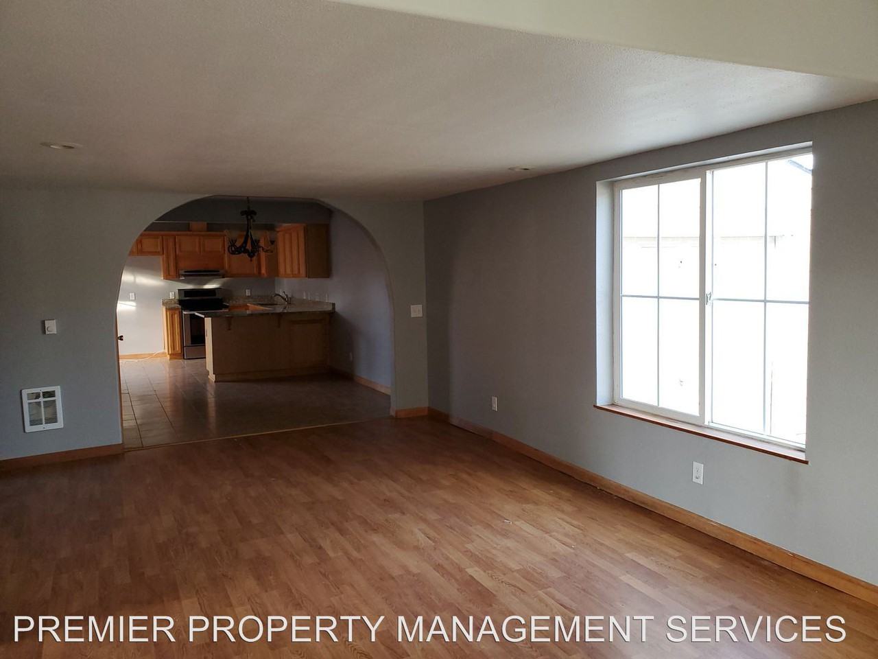 2643 Edison Street - Photo 2 of 12