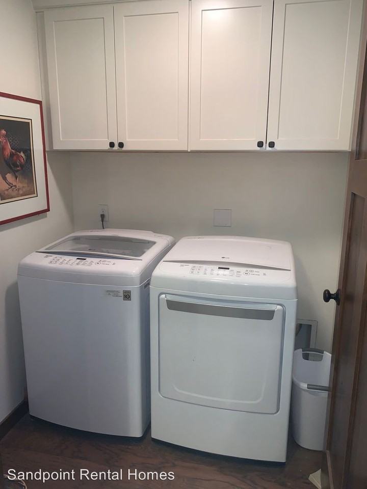 326 Maddie Lane - Photo 2 of 27